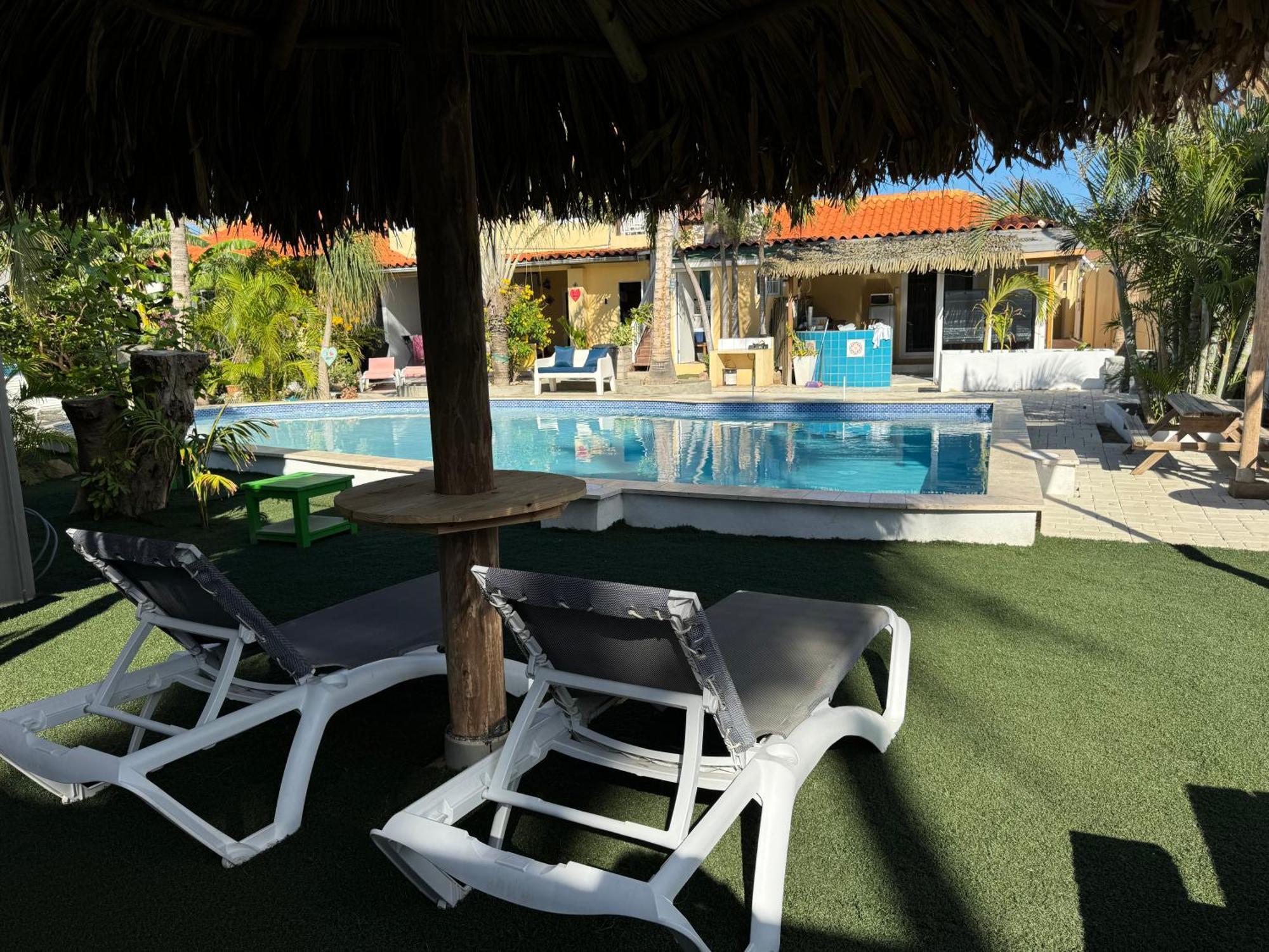 Casalina Garden 2 Blocks To Palm Beach & Kitesurfing School Exterior photo